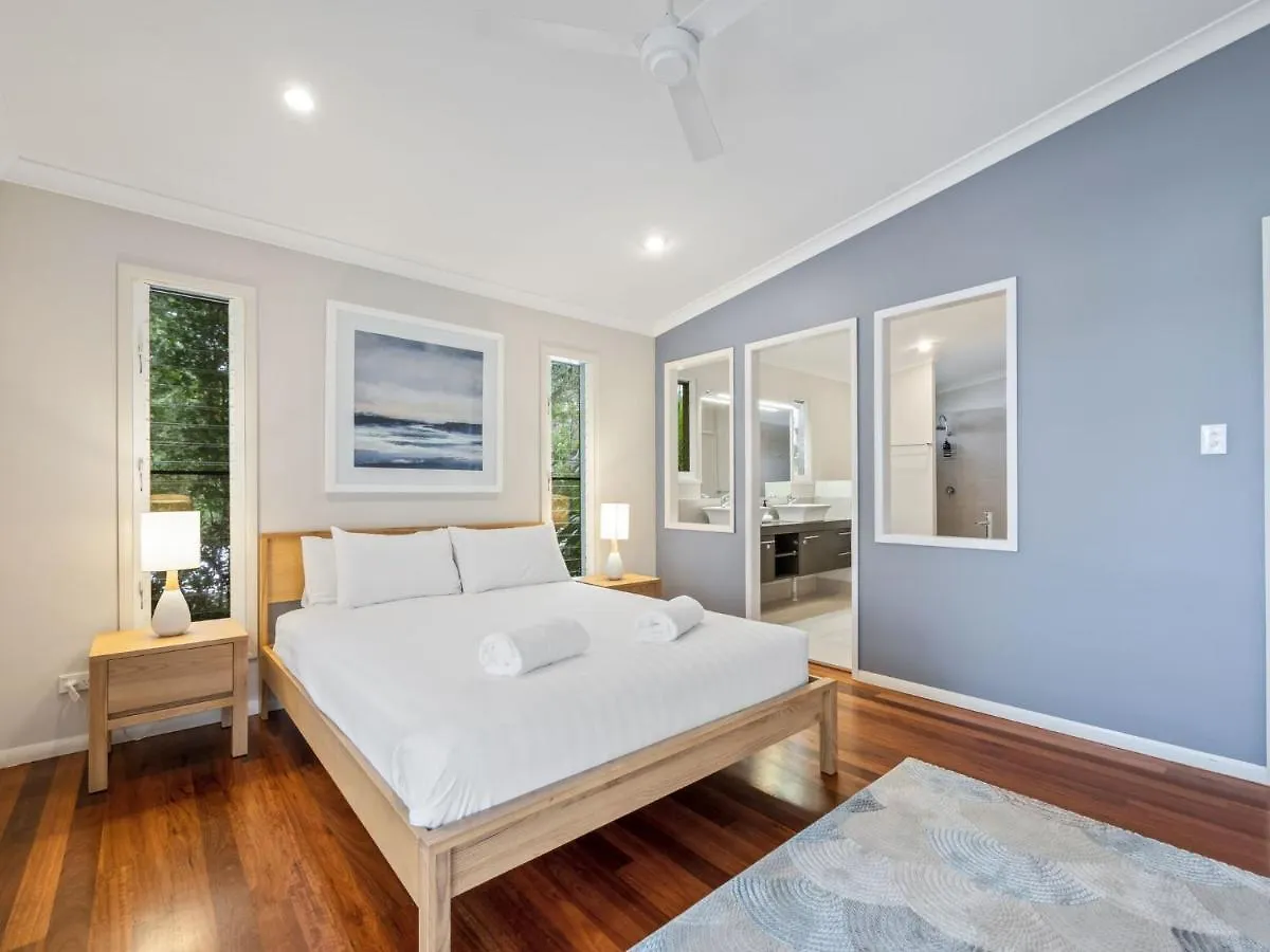 Banksia Beach House Point Lookout Australia